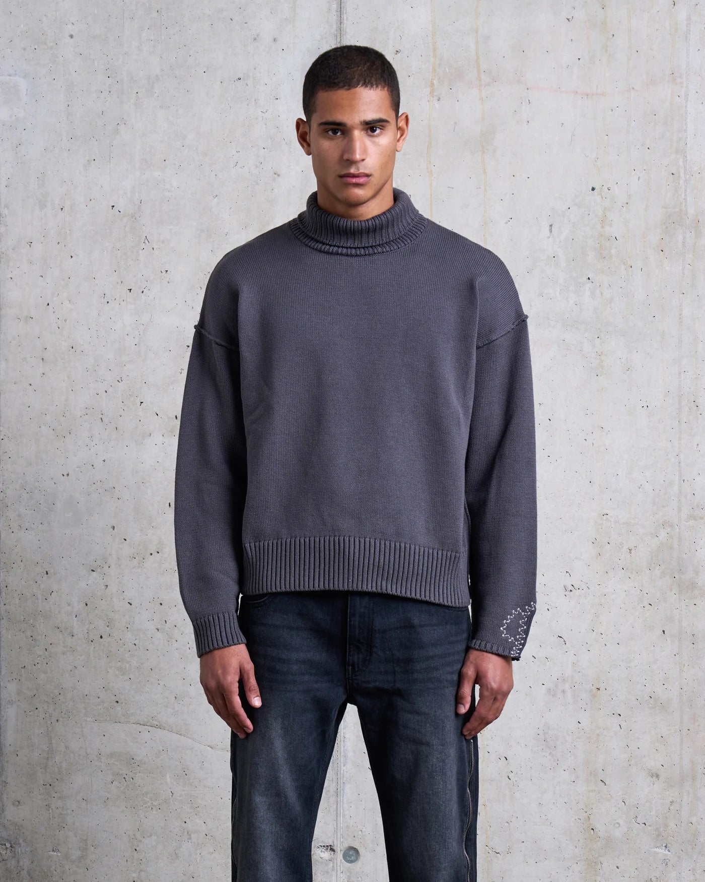 Risc Jumper Turtle Neck Anthracite
